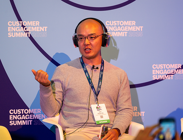 Custome Contact Stage